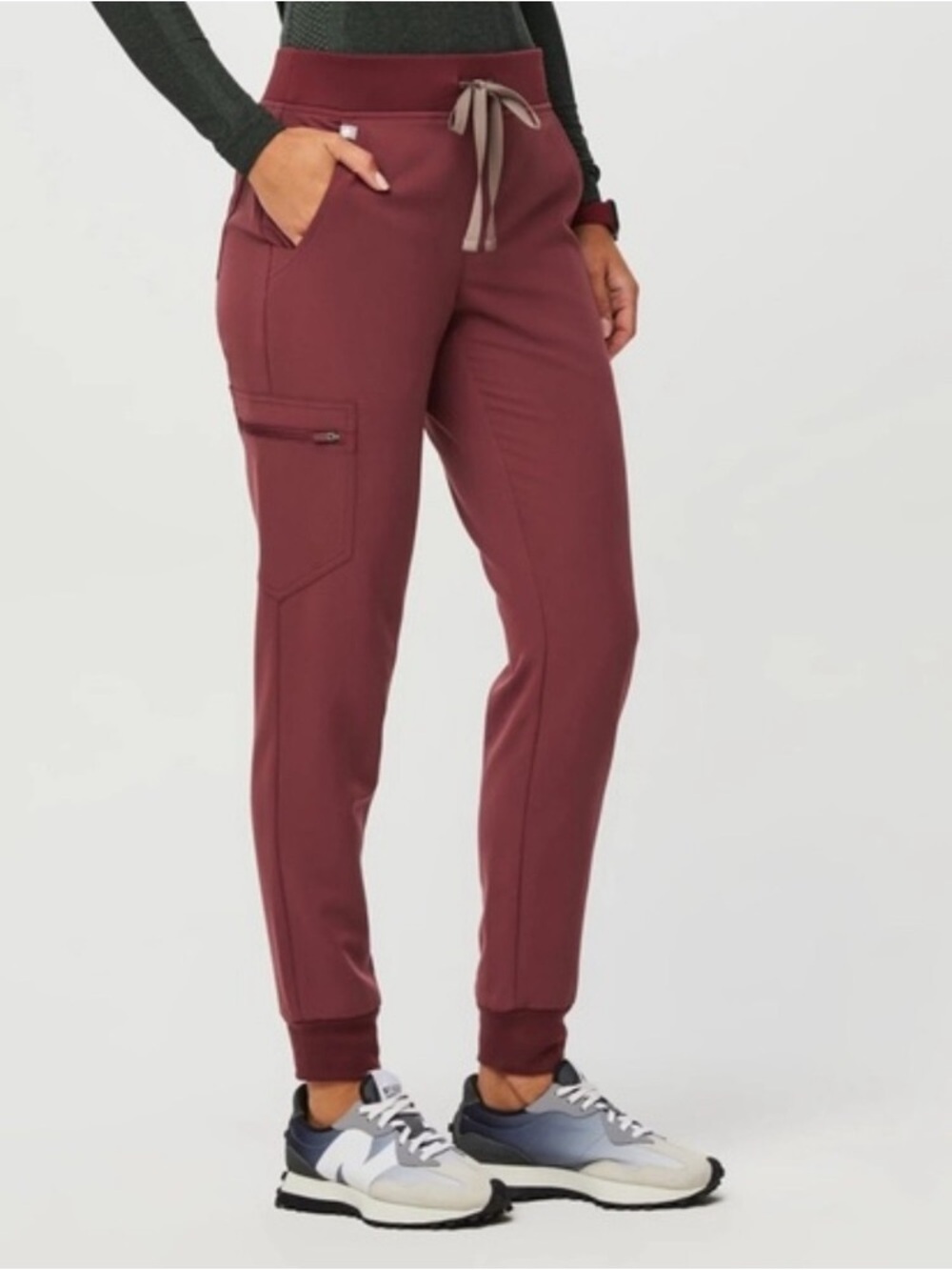 FIGS Zamora Jogger Scrub Pant in Dark Cherry